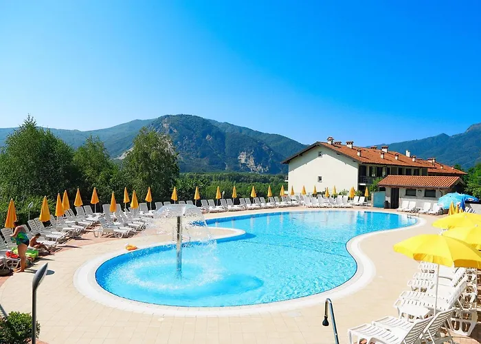 Isolino - Fon104 By Interhome *